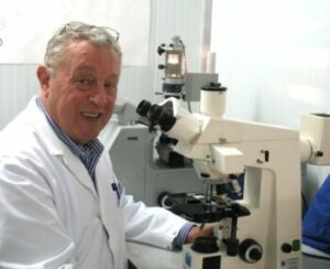 Dr. Leo van Griensven